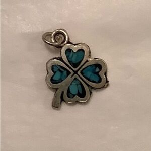 NEW vintage Silver Four Leaf Clover Charm-Pendant Turquoise